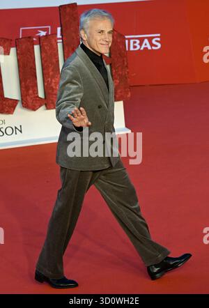 Rom, Italien. Oktober 2025. Christoph Waltz besucht den roten Teppich „Dracula - A Love Tale“ während des 20. Rom Film Festivals am 24. Oktober 2025 in Rom. Foto: Eric Vandeville/ ABACAPRESS.COM Credit: Abaca Press/Alamy Live News Stockfoto