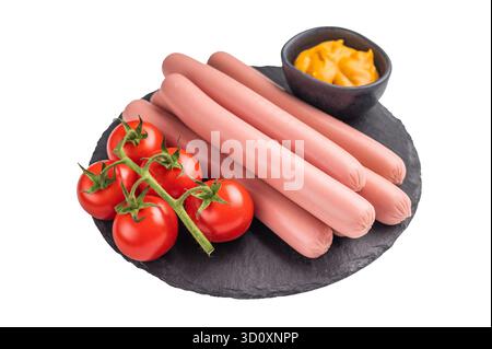 Rohe rosa Hot Dog Würstchen (Frankfurter/Wieners) auf einem sauberen weißen Hintergrund. Unverzichtbares, vielseitiges Image für Lebensmittelverpackungen und kommerzielle Anwendungen Stockfoto