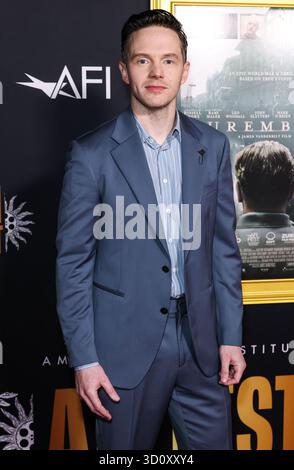 Hollywood, Usa. Oktober 2025. HOLLYWOOD, LOS ANGELES, KALIFORNIEN, USA - 24. OKTOBER: Der kanadische Schauspieler und Regisseur Mark O'Brien kommt beim AFI (American Film Institute) fest 2025, das von Canva präsentiert wurde - Premiere von Sony Pictures Classics' 'Nürnberg', das am 24. Oktober 2025 im TCL Chinese Theatre IMAX in Hollywood, Los Angeles, Kalifornien, USA stattfand. (Foto: Xavier Collin/Image Press Agency) Credit: Image Press Agency/Alamy Live News Stockfoto