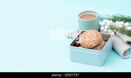 Nürnberger Elisen Lebkuchen mit Kaffee, Sternanis und Zimtgewürz, traditionelle deutsche Süßigkeiten für die weihnachtsfeiertage namens Lebkuchen Stockfoto