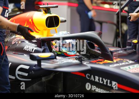 Mexiko-Stadt, Mexiko. Oktober 2025. LINDBLAD Arvid (gbr), Red Bull Racing RB21, Porträt während des Formel-1-Grand Prix von Mexiko-Stadt 2025, 20. Runde der FIA Formel-1-Weltmeisterschaft 2025 vom 24. Bis 26. Oktober 2025 auf dem Autodromo Hermanos Rodriguez in Mexiko-Stadt, Mexiko - Foto DPPI Credit: DPPI Media/Alamy Live News Stockfoto