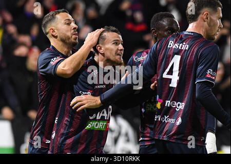 Lüttich, Belgien. Oktober 2025. Lüttich Alexis Lefebvre feiert nach einem Torschuss während eines Fußballspiels zwischen RFC Lüttich und RWDM Brüssel am Samstag, den 25. Oktober 2025 in Lüttich, am 11. Tag der zweiten Liga der Challenger Pro League 2025-2026 1B der belgischen Meisterschaft. BELGA FOTO JILL DELSAUX Credit: Belga News Agency/Alamy Live News Stockfoto