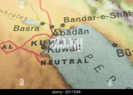 Eine politische Weltkarte konzentriert sich auf die Arabische Halbinsel und zeigt Länder und geografische Merkmale A Stockfoto