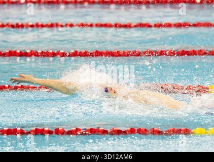 Toronto, Kanada. Oktober 2025. Hubert Kos aus Ungarn tritt am 25. Oktober 2025 beim 100-m-Rückschlag-Finale der Männer beim World Aquatics Swimming World Cup 2025 in Toronto an. Quelle: Zou Zheng/Xinhua/Alamy Live News Stockfoto
