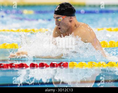 Toronto, Kanada. Oktober 2025. Caspar Corbeau aus den Niederlanden tritt am 25. Oktober 2025 im 200-m-Brustfinale der Männer bei der World Aquatics Swimming World Cup 2025 in Toronto, Kanada, an. Quelle: Zou Zheng/Xinhua/Alamy Live News Stockfoto