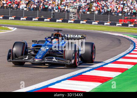 CDMX, MX. 25. Oktober 2025. Alexander Albon aus Thailand und Williams Racing fuhren den (23) Williams FW47 im Qualifying vor dem Formel-1-Grand Prix von Mexiko-Stadt am 25. Oktober 2025 in Autódromo Hermanos Rodríguez in Mexiko-Stadt. (Foto: Ben Adams/SIPA USA) Credit: SIPA USA/Alamy Live News Stockfoto