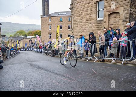 2025 RTTC National Hill Climb Championships Bank Road, Matlock Sunday 26 Oktober 2025 Ergebnisse: öffnen 1 Harry Macfarlane 02:14,7 Regel 28 Ausreißer 2 Kieran Wynne-Cattanach 02:19,8 Team Hebezeug Produkte 3 Andrew Feather 02:20,4 Huntbikewheels.com Frauen 1 Rachel Galler 02:59,8 FTP (Fulle the Potential) Rennteam 2 Illi Gardner 03 27,0:01,8 Cardiff Ajax CC 3 Madeleine Heywood 34,7 03:04,6 Elevate Rt Junior Open 1 Harry Hudson 02:20,8 Harrogate Nova Race Team 2:24,6 Stockfoto