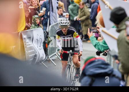 2025 RTTC National Hill Climb Championships Bank Road, Matlock Sunday 26 Oktober 2025 Ergebnisse: öffnen 1 Harry Macfarlane 02:14,7 Regel 28 Ausreißer 2 Kieran Wynne-Cattanach 02:19,8 Team Hebezeug Produkte 3 Andrew Feather 02:20,4 Huntbikewheels.com Frauen 1 Rachel Galler 02:59,8 FTP (Fulle the Potential) Rennteam 2 Illi Gardner 03 27,0:01,8 Cardiff Ajax CC 3 Madeleine Heywood 34,7 03:04,6 Elevate Rt Junior Open 1 Harry Hudson 02:20,8 Harrogate Nova Race Team 2:24,6 Stockfoto
