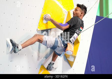 Iizuka Japan. Oktober 2025. Sankhadip Manna (IND), 26. OKTOBER 2025 - Para Climbing : Para Climbing Final im Iizuka Sports Resort das Retreat während des IFSC Climbing Grand Finals Fukuoka 2025 in Iizuka Japan. Quelle: SportsPressJP/AFLO/Alamy Live News Stockfoto