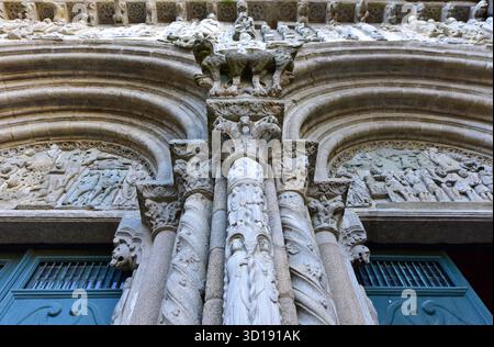 Kathedrale Santiago de Compostela (romanisch, gotisch und Barock, 9.-18. Jahrhundert). Las Platerías Fassade (romanisch, 12. Jahrhundert). A Coruña, Galicien, Stockfoto