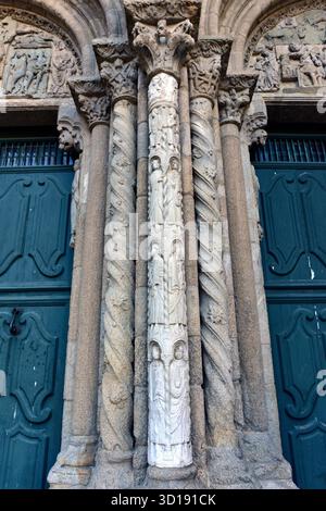 Kathedrale Santiago de Compostela (romanisch, gotisch und Barock, 9.-18. Jahrhundert). Las Platerías Fassade (romanisch, 12. Jahrhundert). A Coruña, Galicien, Stockfoto