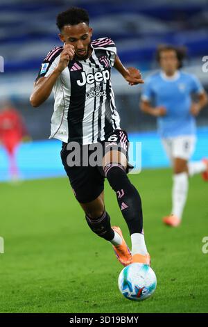 Rom, Italien. Oktober 2025. Lloyd Kelly von Juventus während des italienischen Meisterschaftsspiels Serie A zwischen SS Lazio und Juventus FC am 26. Oktober Stockfoto
