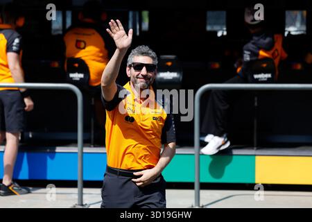 Mexiko-Stadt, Mexiko. Oktober 2025. Andrea Stella (ITA, McLaren F1 Team), Formel 1 Grand Prix von Mexiko beim Autodromo Hermanos Rodriguez am 24. Oktober 2025 in Mexiko-Stadt, Mexiko. (Foto von HOCH ZWEI) Credit: dpa/Alamy Live News Stockfoto