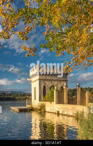 PESQUERA LA CARPA D’OR BOOTSHAUS SEE VON BANYOLES PLA DE L’ESTANY PROVINZ GIRONA KATALONIEN SPANIEN Stockfoto