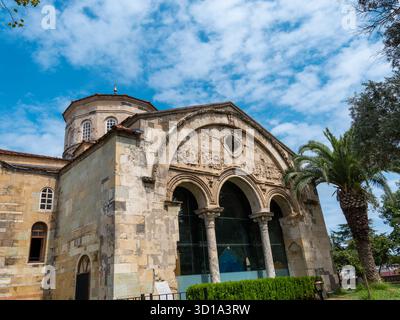 Trabzon, Türkei - 20. August 2025: Blick auf die Ayasofya ( Hagia Sophia ) Moschee in Trabzon Stadt der Türkei Stockfoto