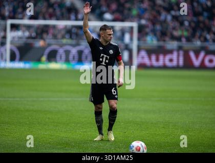 Mönchengladbach, Borussia Park, 25.10.2025: Joshua Kimmich von München reagiert beim 1. Bundesliga-Spiel Borussia Mönchengladbach gegen den FC Bayern M Stockfoto