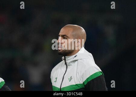 Sevilla, Spanien. Oktober 2025. Amrabat (N14) vor dem Spiel der La Liga zwischen Real Betis und Atlético de Madrid im Estadio de la Cartuja in Sevilla, Spanien Credit: SPP Sport Press Photo. /Alamy Live News Stockfoto
