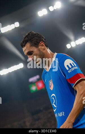 Sevilla, Spanien. Oktober 2025. Koke (N6) während des La-Liga-Spiels zwischen Real Betis und Atlético de Madrid im Estadio de la Cartuja in Sevilla Credit: SPP Sport Press Photo. /Alamy Live News Stockfoto