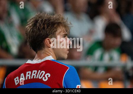 Sevilla, Spanien. Oktober 2025. Pablo Barrios (N8) während des La-Liga-Spiels zwischen Real Betis und Atlético de Madrid im Estadio de la Cartuja in Sevilla, Spanien Credit: SPP Sport Press Photo. /Alamy Live News Stockfoto