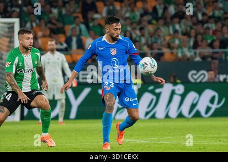Sevilla, Spanien. Oktober 2025. Nico González (N23) während des La-Liga-Spiels zwischen Real Betis und Atlético de Madrid im Estadio de la Cartuja in Sevilla, Spanien Credit: SPP Sport Press Photo. /Alamy Live News Stockfoto