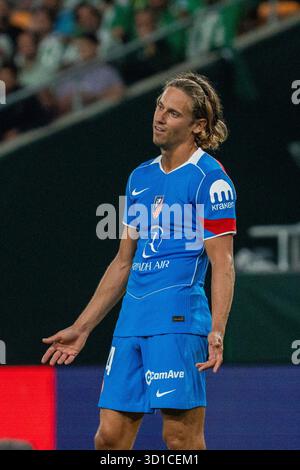 Sevilla, Spanien. Oktober 2025. Marcos Llorente (N14) beschwert sich während des Spiels der La Liga zwischen Real Betis und Atlético de Madrid im Estadio de la Cartuja in Sevilla (Spanien). /Alamy Live News Stockfoto