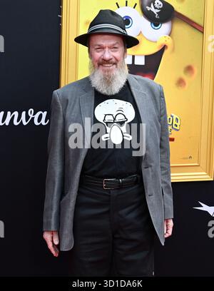 26. Oktober 2025, Hollywood, Kalifornien, USA: Der amerikanische Schauspieler RODGER BUMPASS nimmt an DEM AFI FEST Teil, das von Red Carpet Premiere von „The Spongebob Movie: Search for Squarepants“ (Foto: © Billy Bennight/ZUMA Press Wire) präsentiert wird. Nicht für kommerzielle ZWECKE! Stockfoto