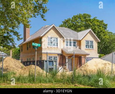 Neues Haus wird an der Ecke der nördlichen wooley Street und Pelletreau Street in southampton, ny, gebaut Stockfoto