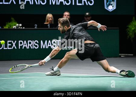 Nanterre, Frankreich, Frankreich. Oktober 2025. Corentin MOUTET aus Frankreich am zweiten Tag des Rolex Paris Masters 1000 Tennis Turniers in der Accor Arena am 28. Oktober 2025 in Nanterre bei Paris. (Kreditbild: © Matthieu Mirville/ZUMA Press Wire) NUR REDAKTIONELLE VERWENDUNG! Nicht für kommerzielle ZWECKE! Quelle: ZUMA Press, Inc./Alamy Live News Stockfoto