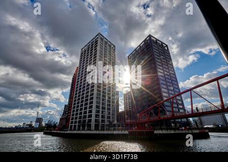 City Island Residential Towers, Isle of Dogs, East End of London, Südostengland, Großbritannien Stockfoto