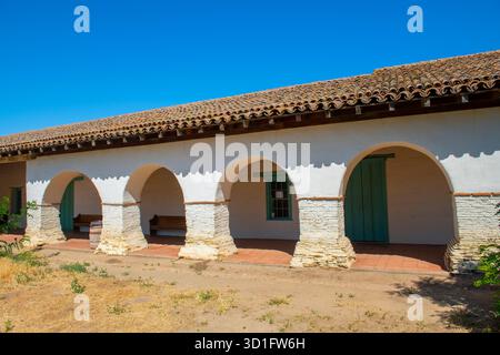 Mission San Juan Bautista an der 406 2nd Street im historischen Stadtzentrum von San Juan Bautista, San Benito County, Kalifornien, USA. Stockfoto