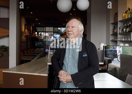 Porträt von Jan Brokken 20/09/2025 ©Basso Cannarsa/opale.Photo Stockfoto