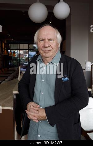 Porträt von Jan Brokken 20/09/2025 ©Basso Cannarsa/opale.Photo Stockfoto