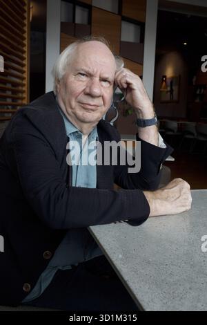 Porträt von Jan Brokken 20/09/2025 ©Basso Cannarsa/opale.Photo Stockfoto