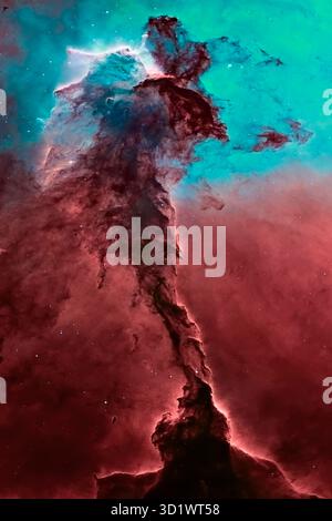 Weltraumhintergrund, Der Adlernebel. Der hoch aufragende Turm. Stockfoto