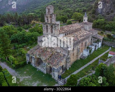 Romanisches Kloster Santa María, 11. Jahrhundert, Gerri de la Sal, Pallars Sobirá, Lleida, Katalonien, Spanien Stockfoto