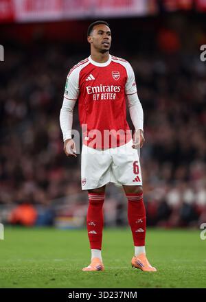 London, Großbritannien. Oktober 2025. Gabriel of Arsenal beim Spiel Arsenal gegen Brighton und Hove Albion Carabao Cup im Emirates Stadium in London. Der Bildnachweis sollte lauten: David Klein/Sportimage Credit: Sportimage Ltd/Alamy Live News Stockfoto