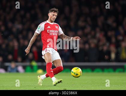 London, Großbritannien. Oktober 2025. Ben White von Arsenal beim Spiel Arsenal gegen Brighton und Hove Albion Carabao Cup im Emirates Stadium in London. Der Bildnachweis sollte lauten: David Klein/Sportimage Credit: Sportimage Ltd/Alamy Live News Stockfoto