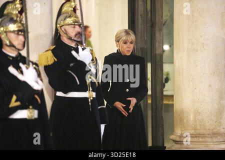 Paris, Frankreich, mittwoch am 29. oktober 2025 wird die französische First Lady Brigitte Macron im Elysee Palace Dinner im Rahmen des Pariser Friedensforums im Elysee Palace in Paris gesehen. Quelle : Francois Loock/ Alamy Live News Stockfoto