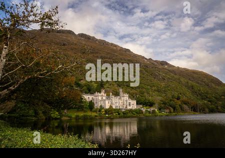 Kylemore Abbey, Connemara, Irland Stockfoto