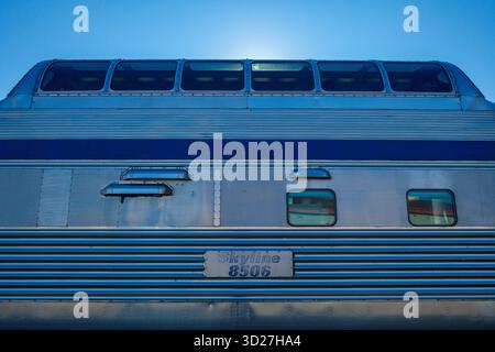 Ein Passagierwagen im kanadischen Zug Via Rail. Stockfoto