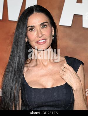 Los Angeles, USA. 30. Oktober 2025. Demi Moore kommt am 30. Oktober 2025 zum „Landman“ Staffel 2 Roten Teppich im Academy Museum in Los Angeles, CA. © Lisa OConnor/ Credit: AFF/Alamy Live News Stockfoto