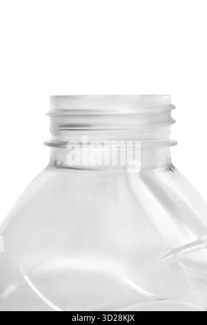 Leerer geöffneter Kunststoffflaschenhals, isoliert über weiß Stockfoto