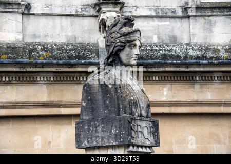 Das Haupt der Roma (seitliches Gesicht), das den Geist Roms symbolisiert Stockfoto