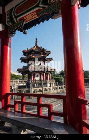 Pagoden im chinesischen Stil im 228 Peace Memorial Park, Taipei, Taiwan Stockfoto