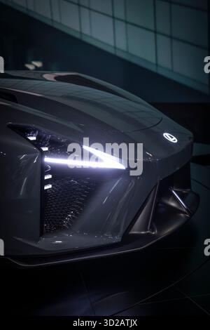 Tokio, Japan. 30. Oktober 2025. Lexus Sport Concept auf der Japan Mobility Show 2025. Die Japan Mobility Show (JMS) 2025, die vom 29. Oktober bis 3. November auf der Tokyo Big Sight stattfand, markierte eine mutige Entwicklung von der traditionellen Tokyo Motor Show zu einer globalen Ausstellung für Mobilität der nächsten Generation. Quelle: SOPA Images Limited/Alamy Live News Stockfoto