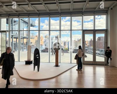 Blick nach Osten von der Aussichtsplattform im 8. Stock des Whitney Museum of American Art, New York USA Stockfoto