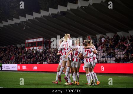 KÖLN, DEUTSCHLAND - 31. OKTOBER 2025: Das Spiel der Frauen-Bundesliga 1.FC Köln gegen 1. FC Nürnberg im Franz Kremer Stadion Stockfoto
