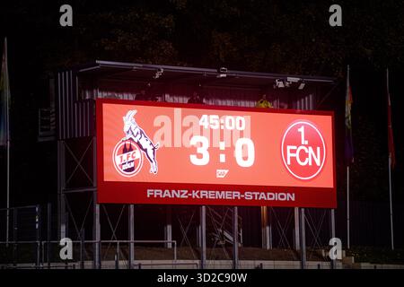 KÖLN, DEUTSCHLAND - 31. OKTOBER 2025: Das Spiel der Frauen-Bundesliga 1.FC Köln gegen 1. FC Nürnberg im Franz Kremer Stadion Stockfoto