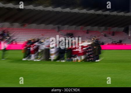 KÖLN, DEUTSCHLAND - 31. OKTOBER 2025: Das Spiel der Frauen-Bundesliga 1.FC Köln gegen 1. FC Nürnberg im Franz Kremer Stadion Stockfoto