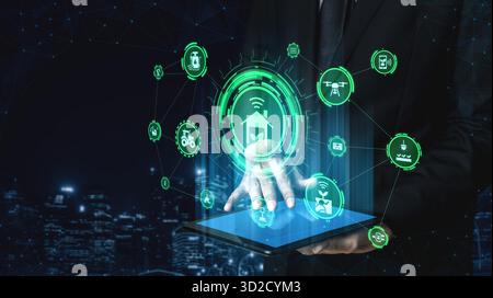 Das Konzept der intelligenten Landwirtschaft revolutioniert die moderne Landwirtschaft. Durch den Einsatz von Innovation und Automatisierung verbessert dieser Ansatz für eine intelligente Landwirtschaft die Effizienz und die Effizienz Stockfoto